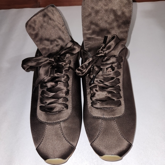 Anthropologie Jeffrey Campbell Shelter Sneakers Brown Satin Black Beaded 10 - Picture 2 of 10
